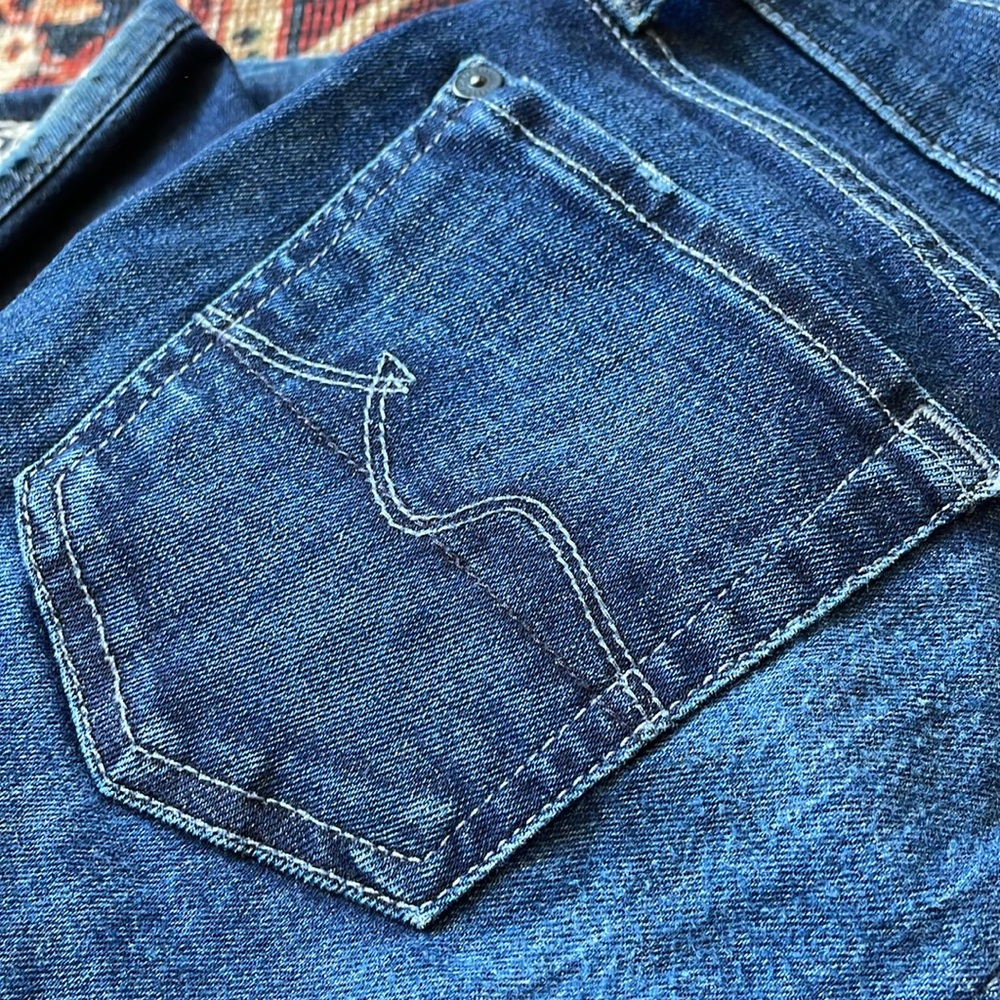 7 For All Mankind Bootcut - Picture 12 of 13